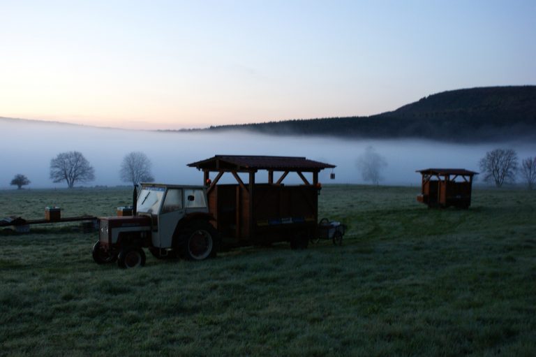 Arrivée avant le lever du jour