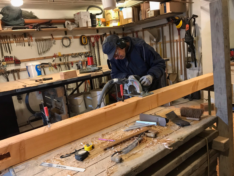 Façonnage de la charpente de Douglas